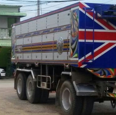 สิบล้อ อีซูซุ 360ปี56 แม่ลูก 3คาน ดั้มมีเนียม สภาพนางฟ้าสวยจัด พร้อมใช้งาน เล่มทะเบียนพร้อมโอน ราคา 2,850,000บ ต่อรอง