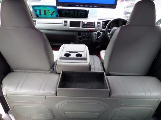 รายละเอียด โทร 0922726669 คุณตันหยง ตู้เบสออโต้แวน ขายรถตู้ ดีเซลล์ ปี 2005 ราคา 599,000 บาท