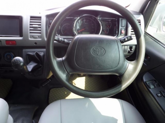 โทร 0922726669 คุณตันหยง ตู้เบสออโต้แวน ขายรถตู้ ดีเซลล์ ปี 2009 ราคา 799,000 บาท