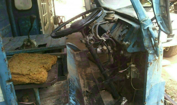 รถพร้อมใช้งานเครื่อง85 เพลาลอย คันซีสวย