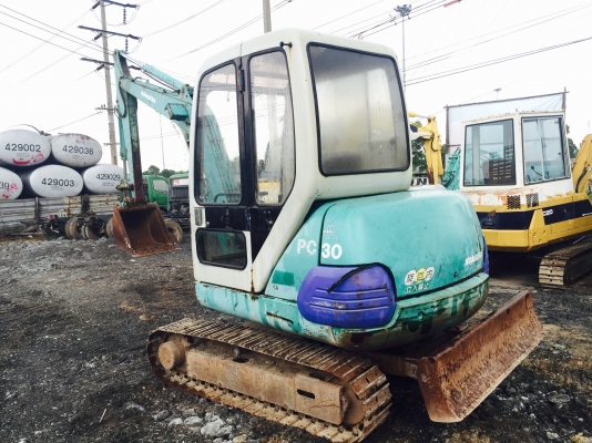 ขายKOMATSU PC30-7เก่านอก มีเก่งพร้อมใช้งาน