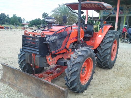 ขาย แทรกเตอร์ KUBOTA M9540 ถูกๆ สวยๆ รถพร้อมใช้งาน ชั่วโมงน้อย