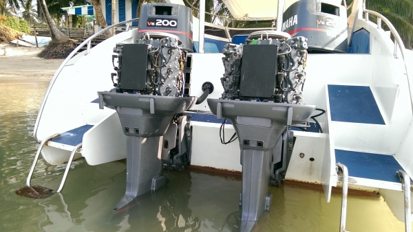 เรือสปีด2เครื่อง *200แรง.    530,000 บาท