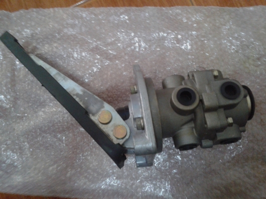 ตีนเหยียบ เบรคชิฟฟี่ ISUZU