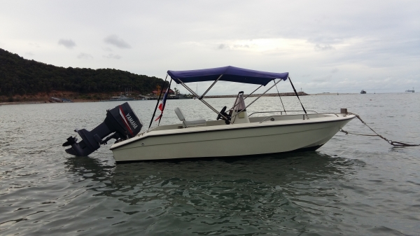ขายเรือตกปลาโมลโต้ง 14 ฟุต เครื่องyamaha 60 ........  200,000 บาท