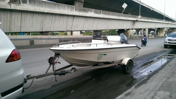 ขายเรือตกปลาโมลโต้ง 14 ฟุต เครื่องyamaha 60 ........  200,000 บาท