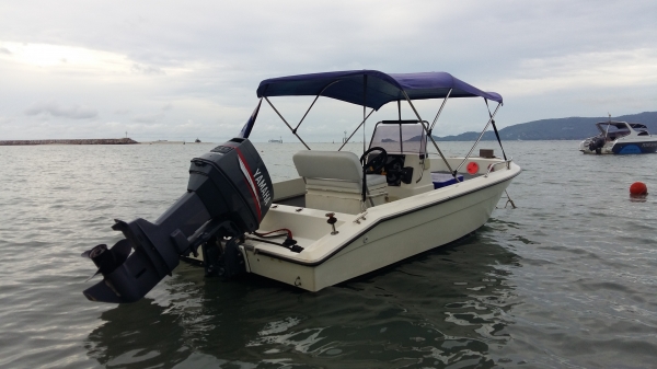 ขายเรือตกปลาโมลโต้ง 14 ฟุต เครื่องyamaha 60 ........  200,000 บาท
