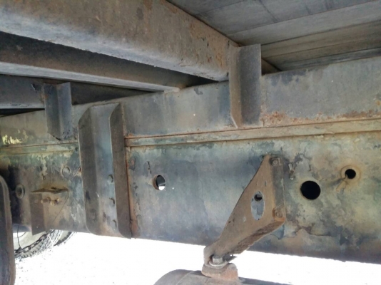 ขายรถ ISUZU Rocky เครื่อง 6BD1เลขเครื่องไม่ตรง เครื่องดี คัสซีสวย ตู้3บาน