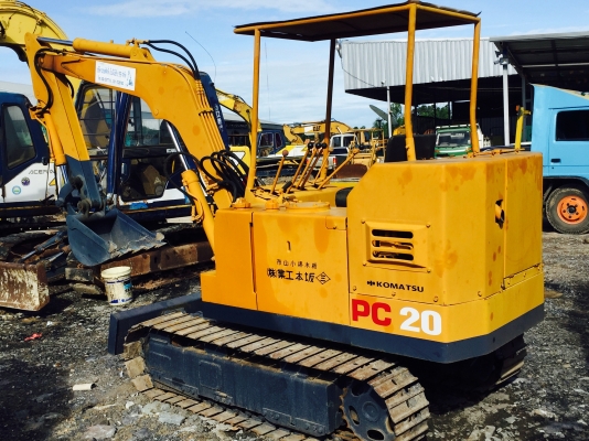 ขายKOMATSU PC20-1เก่านอก พร้อมใช้งานครับ
