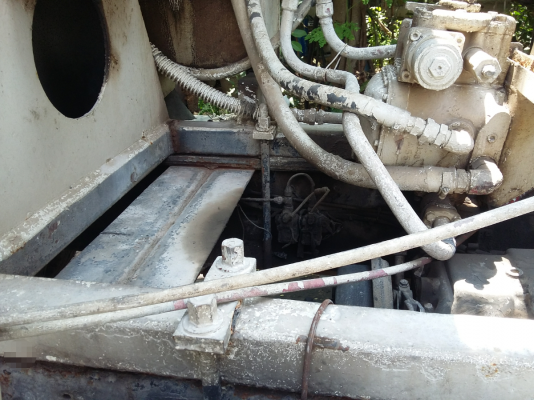 ขายรถโม่ 10 ล้อ NISSAN CWM432HTRT ปี 48 เครื่อง PE6 โบ 310 แรง