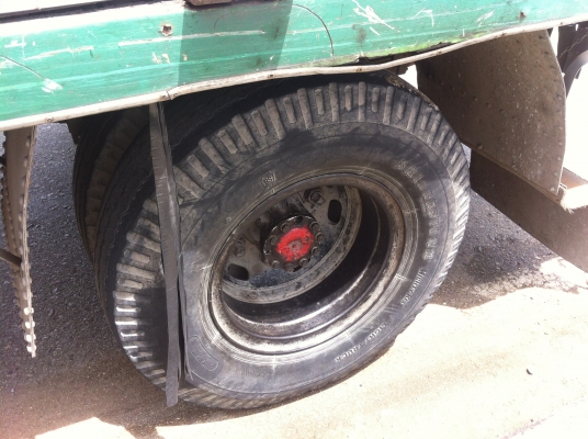 6ล้อ ฮีโน่ 120แรง เครื่องดีคัซซีสวยพร้อมใช้ ชุดโอนครบ ราคา 198000