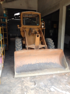 รถตักล้อยางเลี้ยวหลังKOMATSU JH30B...รถสวย  พร้อมใช้ มีกระจกหน้า..