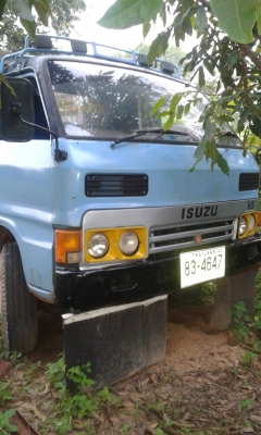 ขาย 6 ล้อ 110 แรง สภาพเดิม เครื่องดี สีดี ราคาต่อรองได้