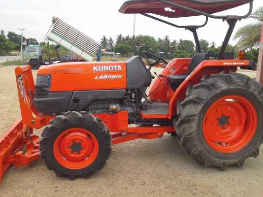 ขาย แทรกเตอร์ KUBOTA L4508 DI ถูกๆ สวยๆ ไม่หอน