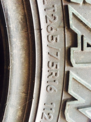 DUNLOP GRANDTREK MT2 ยางใหม่ปี11(ยางค้างปีครับ)265/75/16