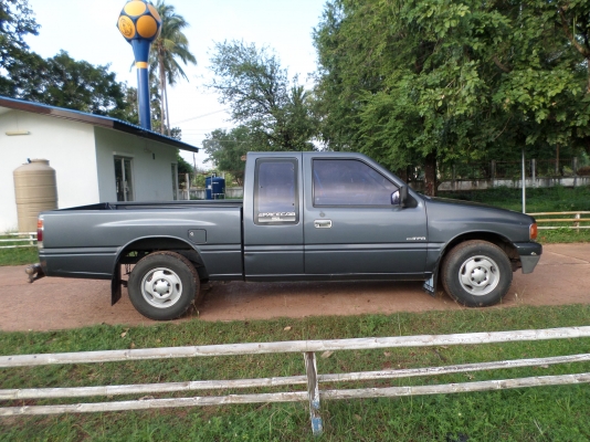 ขายรถกระบะมังกรทอง ISUZU TFR SPACECAB ปี37 พวงมาลัยพาเวอร์ รถบ้านแท้รถบ้านมือเดียวเป็นรถข้าราชการตำรวจ เครื่องดีรถเดิมบางทั้งคันสีเดิม เครื่องนิ่งมากครับประหยัดน้ำมันสุดๆ ช่วงล่างแน่นปึกครัชชีเดิมสวยไม่มีผุ เอกสารพร้อมโอน+ภาษีพรบเต็ม59 สีเทาดำ แอร์เย็นจัด