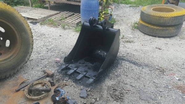 รถขุด KUBOTA Rx-502 เครื่อง 4 สูบ เครื่องสวย แรงดี