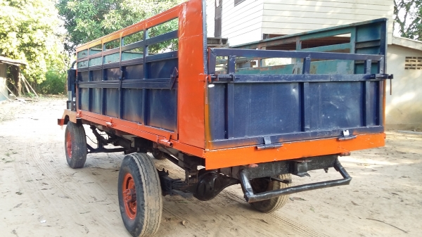 จัดส่งร้านเพื่อนวัสดุช่าง อ.พิชัยครับขายรถอีเเต๋น เครื่อง4สูบอีสุสุ เพลาลอย แหนบ2ชั้น คานหน้าใหญ่ พร้อมใช้งาน