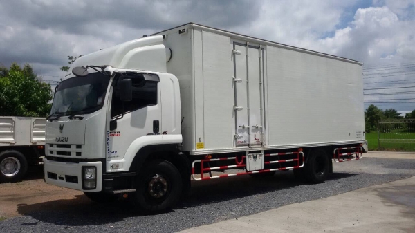 ISUZU-240-ปี53-ยาว7,60มออกห้างสภาพสวยจัดใช้น้อยมาก.ราคา-1.275.000- ISUZU-240-ปี53-ยาว7,60มออกห้างสภาพสวยจัดใช้น้อยมาก.ราคา-1.275.000-