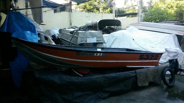 เรืออลูมิเนียม 12  ฟุตพร้อมเครื่อง SUZUKI  8  แรง