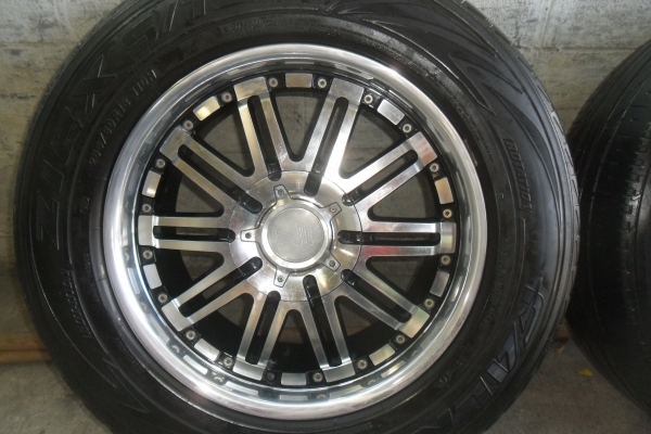 ล้อแม็ก18นิ้ว6รู พร้อมยางสวยๆ 4 ล้อ ราคา 9800 บาท