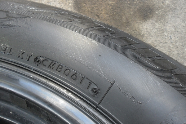 ล้อแม็ก 18นิ้ว6รู พร้อมยาง สวยๆ 4 ล้อ ราคา 9800 บาท ล้อแม็ก 18นิ้ว6รู พร้อมยาง สวยๆ 4 ล้อ ราคา 9800 บาท