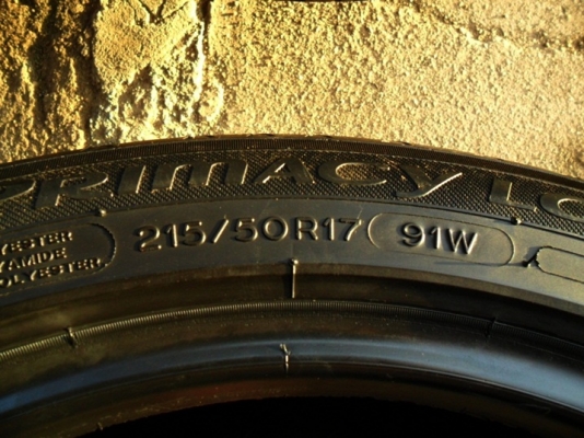 ยางซิ่งขอบ17 มิชลิน 215-50-R17ลงพื้นปลายปี12(4เส้น 2,400)