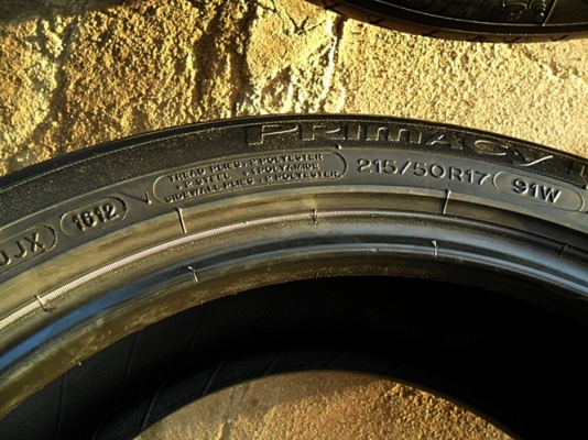 ยางซิ่งขอบ17 มิชลิน 215-50-R17ลงพื้นปลายปี12(4เส้น 2,400)