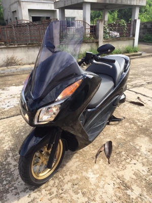 ปิดการขาย Honda forza300 ปี2013