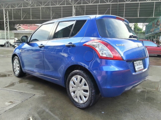 ขายรถสภาพดีเยี่ยม SUZUKI SWIFT 1.2 AT ปี2013 ขายรถสภาพดีเยี่ยม SUZUKI SWIFT 1.2 AT ปี2013