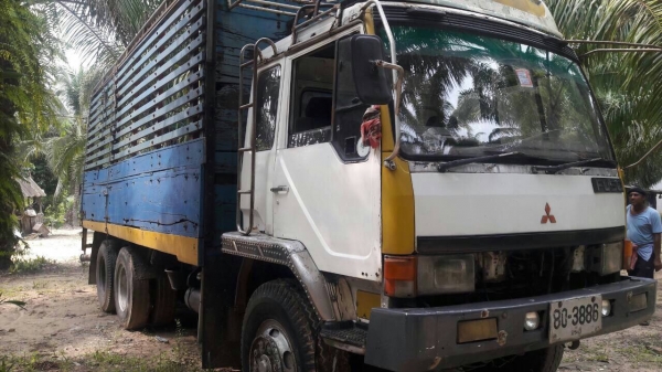 รถ10ล้อ มิตซูคาร์โก้ ติดต่อ080-1405528