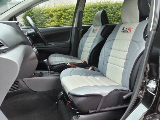 ขายรถใช้น้อย TOYOTA AVANZA 1.5(G) AT ปี2013