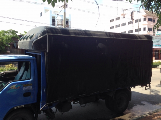 ขายรถบรรทุก 6 ล้อ nkr เครื่อง 4HF1