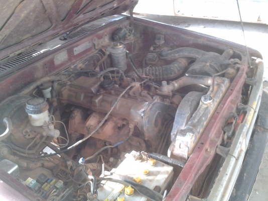 TOYOTA HERO 2.45 ไมล์2 หลุม ปี32 เล่มพร้อม ภาษี48 ชุดโอนหมดอายุ เครื่องแน่น แต่วาลวดัง เกียรได้ 2 4 ถอย