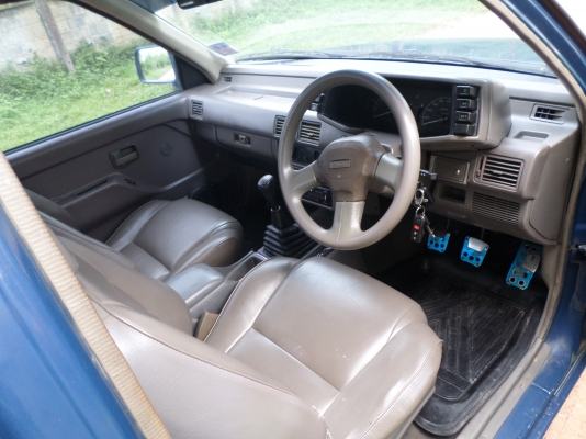 ขายรถกระบะมังกรทอง ISUZU TFR SPACECAB ปี36 พวงมาลัยพาเวอร์ เครื่องดีรถเดิมบางทั้งคันสีเดิม เครื่องนิ่งมากครับประหยัดน้ำมันสุดๆ ช่วงล่างแน่นปึกครัชชีเดิมสวยไม่มีผุ เอกสารพร้อมโอน+ภาษีพรบเต็ม59 สีน้ำเงิน แอร์เย็นจัด+ชีดี+ล้อแม๊กยางดี4เส้น รถสภาพพร้อมใช้งานค ขายรถกระบะมังกรทอง ISUZU TFR SPACECAB ปี36 พวงมาลัยพาเวอร์ เครื่องดีรถเดิมบางทั้งคันสีเดิม เครื่องนิ่งมากครับประหยัดน้ำมันสุดๆ ช่วงล่างแน่นปึกครัชชีเดิมสวยไม่มีผุ เอกสารพร้อมโอน+ภาษีพรบเต็ม59 สีน้ำเงิน แอร์เย็นจัด+ชีดี+ล้อแม๊กยางดี4เส้น รถสภาพพร้อมใช้งานค