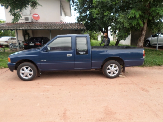 ขายรถกระบะมังกรทอง ISUZU TFR SPACECAB ปี36 พวงมาลัยพาเวอร์ เครื่องดีรถเดิมบางทั้งคันสีเดิม เครื่องนิ่งมากครับประหยัดน้ำมันสุดๆ ช่วงล่างแน่นปึกครัชชีเดิมสวยไม่มีผุ เอกสารพร้อมโอน+ภาษีพรบเต็ม59 สีน้ำเงิน แอร์เย็นจัด+ชีดี+ล้อแม๊กยางดี4เส้น รถสภาพพร้อมใช้งานค ขายรถกระบะมังกรทอง ISUZU TFR SPACECAB ปี36 พวงมาลัยพาเวอร์ เครื่องดีรถเดิมบางทั้งคันสีเดิม เครื่องนิ่งมากครับประหยัดน้ำมันสุดๆ ช่วงล่างแน่นปึกครัชชีเดิมสวยไม่มีผุ เอกสารพร้อมโอน+ภาษีพรบเต็ม59 สีน้ำเงิน แอร์เย็นจัด+ชีดี+ล้อแม๊กยางดี4เส้น รถสภาพพร้อมใช้งานค