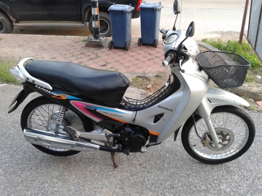 เวฟ125  s (สตาร์ทมือ )