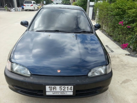 ขายเตารีด เครื่องVTEC หัวฉีด1.6 เกียร์ออโต้ รถพร้อมใช้