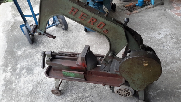 เครื่องตัดเหล็ก HERO 16" พร้อมใช้งาน