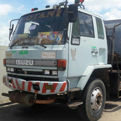 หัวลาก อีกซูชุ 240นางฟ้า 2เพา สภาพดีพร้อมใช้ ทะเบียนพร้อมโอน ขาย(เฉพาะหัวไม่รวมหาง) ครับท่าน