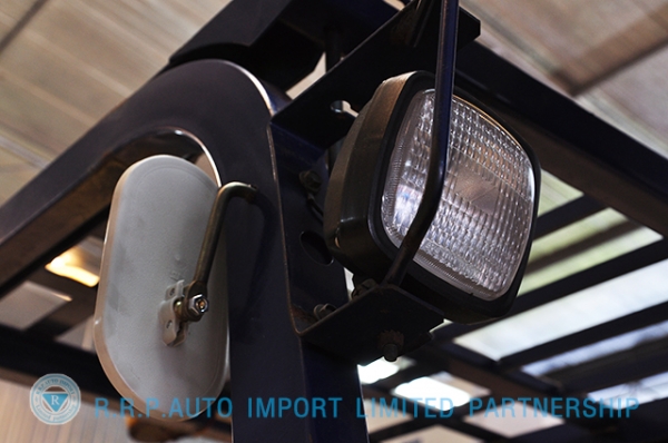 ขายรถโฟล์คลิฟท์มือสอง KOMATSU รุ่น FD35W7  ราคา 470,000 บาท นำเข้าจากประเทศญี่ปุ่น 100\% ไม่เคยใช้งานในประเทศไทย