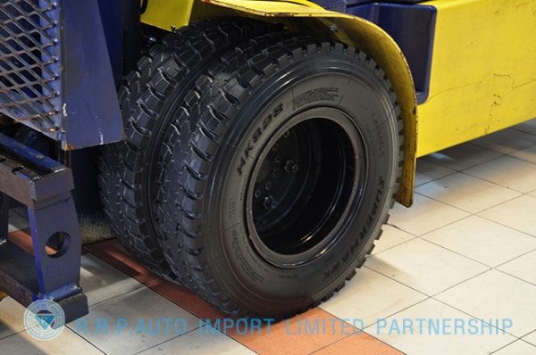 ขายรถโฟล์คลิฟท์มือสอง KOMATSU รุ่น FD35W7  ราคา 470,000 บาท นำเข้าจากประเทศญี่ปุ่น 100\% ไม่เคยใช้งานในประเทศไทย
