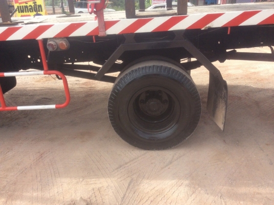 HINOไฮเท็ค 195แรง ยาว 6 ม.ยางดีทั้งหมด 6เส้น เครื่องดี ครัทซีสวย ขาย 460,000 บาท ศุภากร 081-1903107 , 081-4252943)