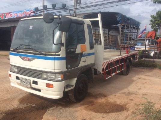 HINOไฮเท็ค 195แรง ยาว 6 ม.ยางดีทั้งหมด 6เส้น เครื่องดี ครัทซีสวย ขาย 460,000 บาท ศุภากร 081-1903107 , 081-4252943)