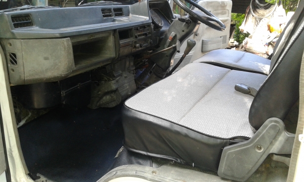 4ล้อเล็กเทนเลอร์ เครื่อง4D30 พร้อมใช้งาน