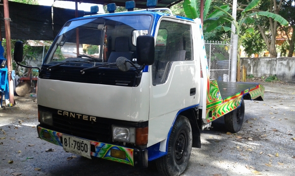 4ล้อเล็กเทนเลอร์ เครื่อง4D30 พร้อมใช้งาน