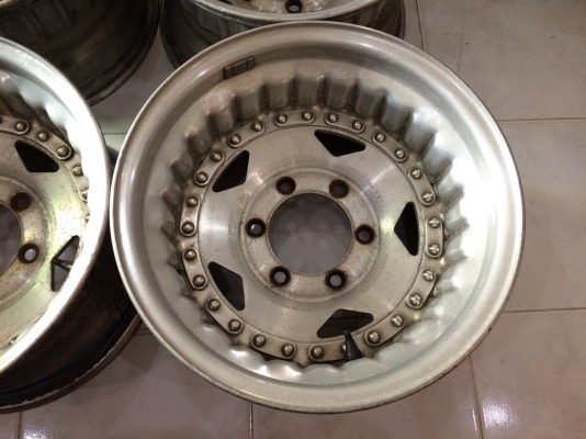 ขายล้อ CENTERLINE ข้อโซ่ 15x8.5" ลบ32 6 รูกระบะ ออฟลึก ประมูลญี่ปุ่น