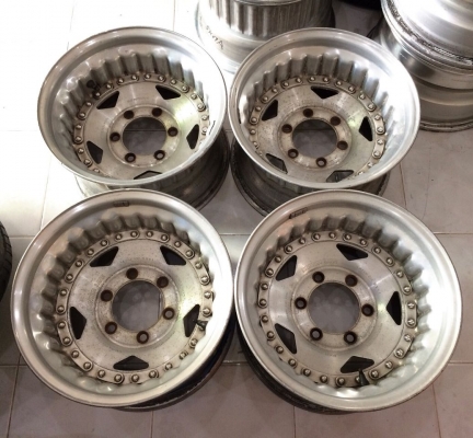 ขายล้อ CENTERLINE ข้อโซ่ 15x8.5" ลบ32 6 รูกระบะ ออฟลึก ประมูลญี่ปุ่น