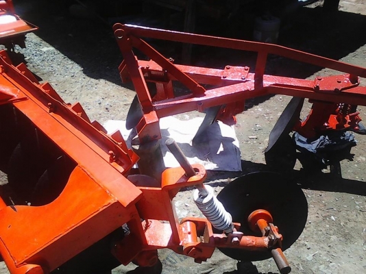 ขายผาน  3 โครง 4  และผาน  5  ขายคู่ราคา  21,000 บาทถูกๆๆสนใจโทรมานะ