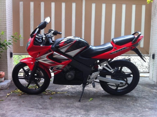 ขออนุญาติขาย HONDA CBR 150 ไมล์เหลือง สตา์ร์ทมือ โอนฟรี ขออนุญาติขาย HONDA CBR 150 ไมล์เหลือง สตา์ร์ทมือ โอนฟรี